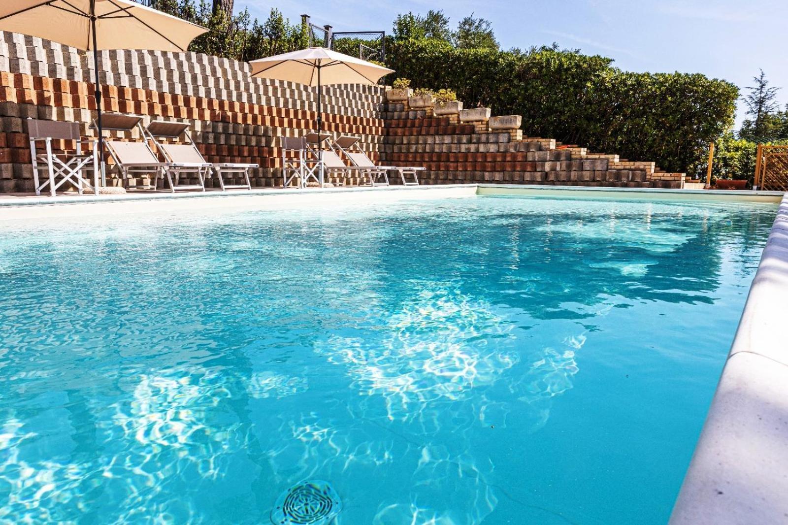 Villa Lucilla - B&B Rooms And Pool Potenza Picena Dış mekan fotoğraf